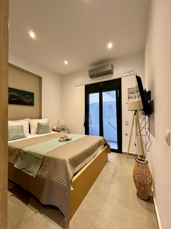 Archo's 1 Smart location , Private parking