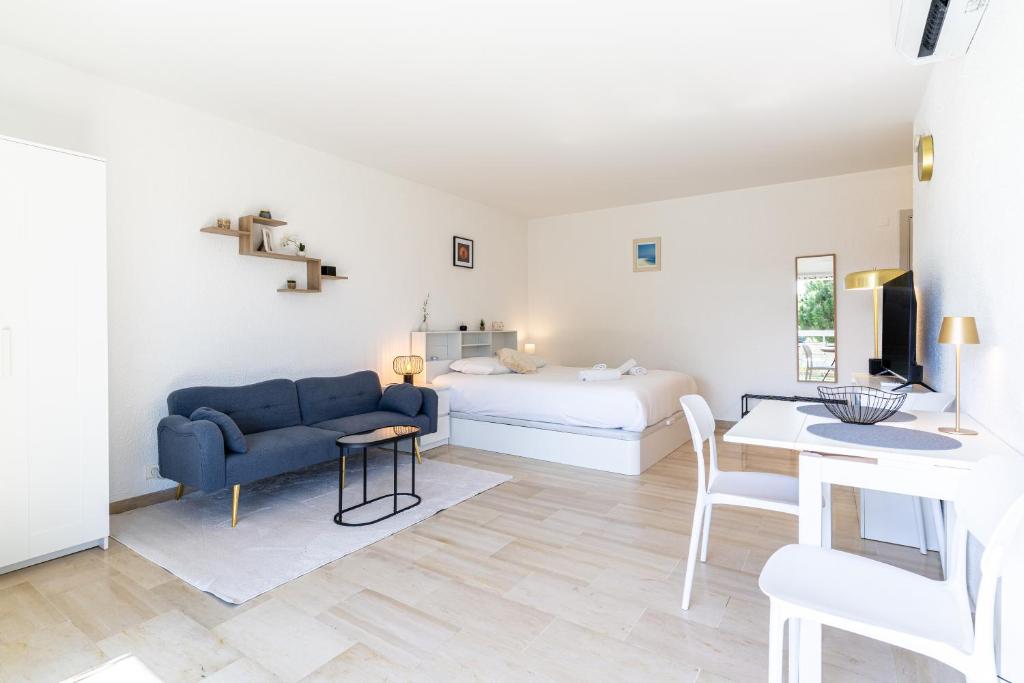 Le Cocon Antibois — Charme calme et plages à pied