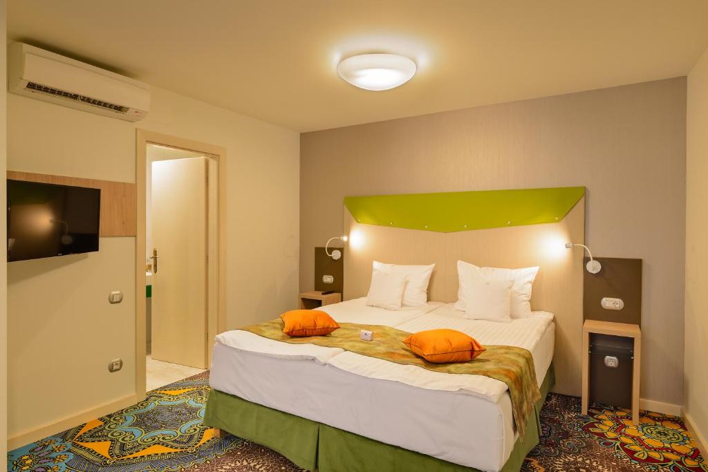 Blumenhaus Sibiu - Resim 20