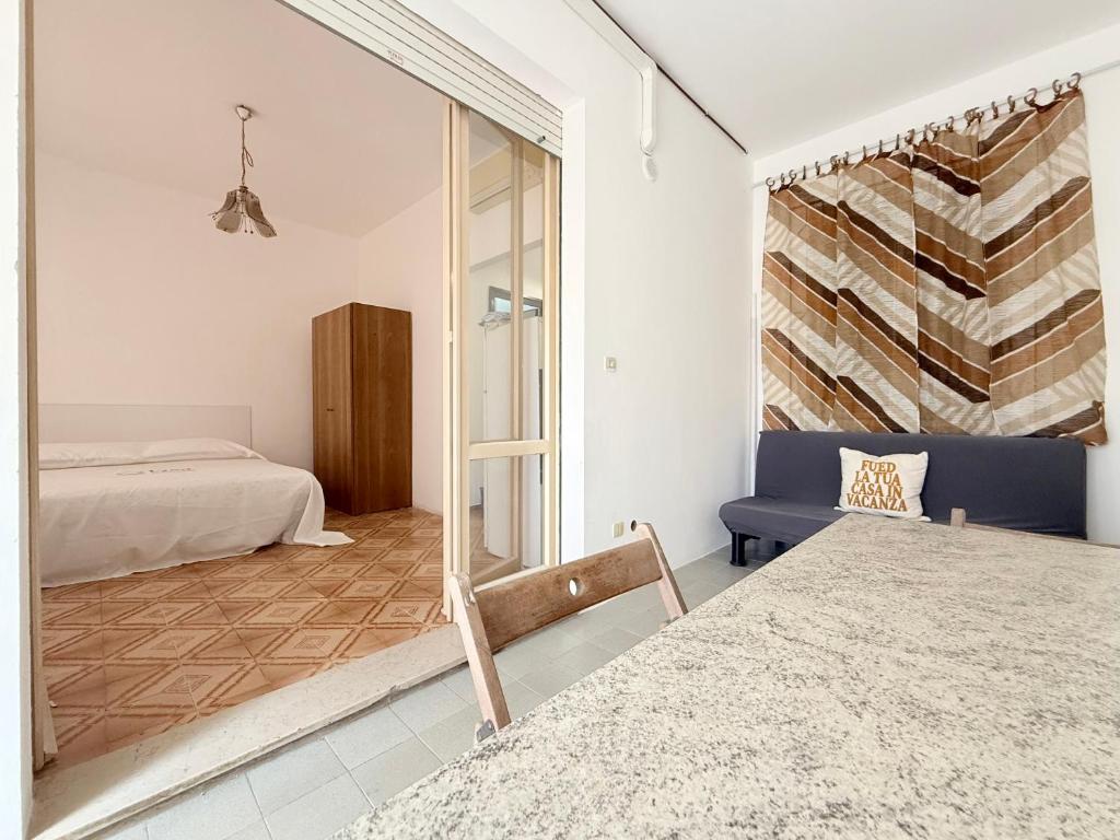 M452 - Marcelli, monolocale in residence con piscina