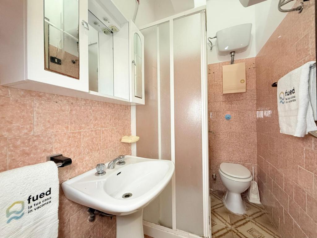 M452 - Marcelli, monolocale in residence con piscina