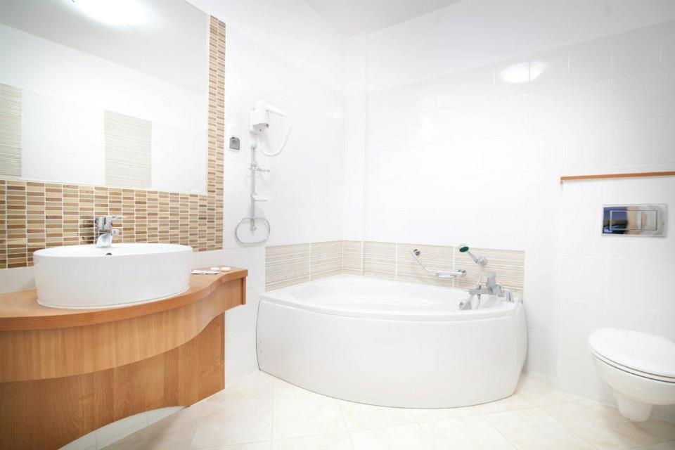 Łazienka w obiekcie Hotel Czarna Perła