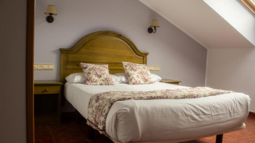Hotel El Angliru - Budget Double Room - Attic