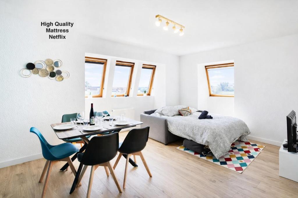 4 min to Basel - Fully Renovated- Private Parking Space – photo 7