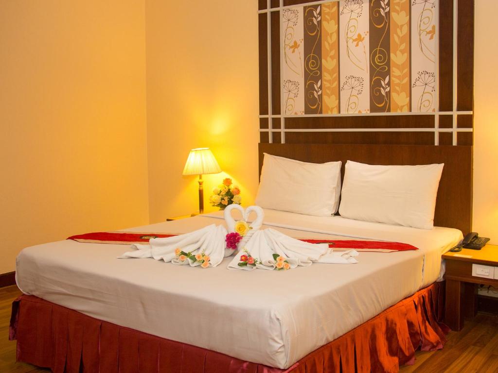 Friendlytel Hotel - Royal Suite Double Room