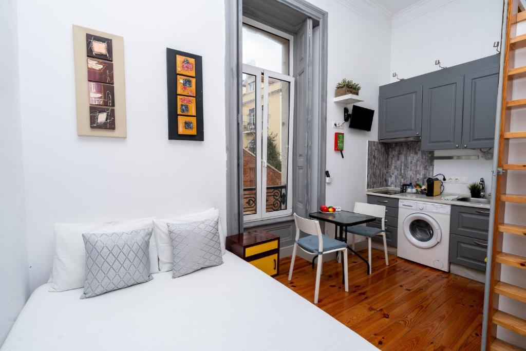 Studio apartment located central Lisbon