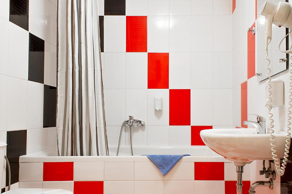 Royal Court Legerova - Resim 3