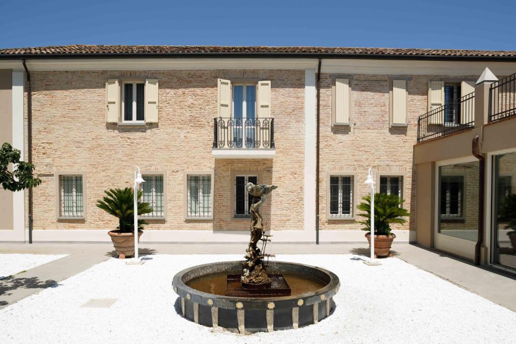 Villa Roncuzzi - Housity