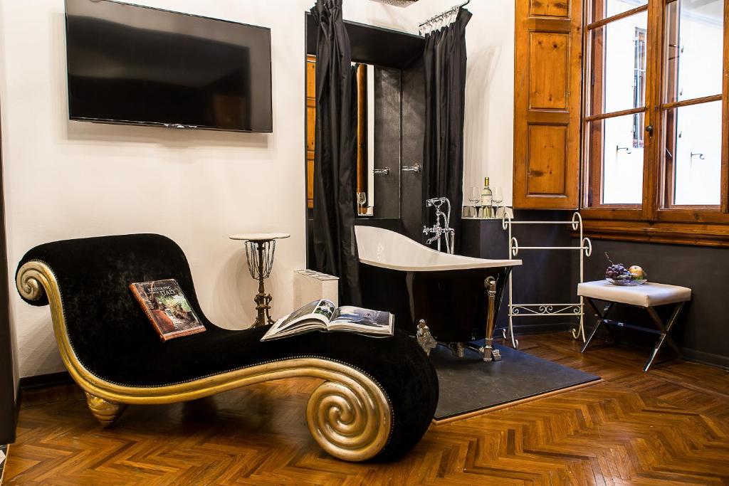 Porcellino Gallery Art Boutique BB - Superior King Room