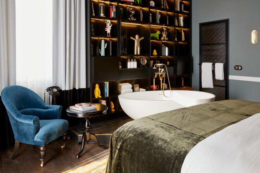 Sir Savigny Hotel — photo 4