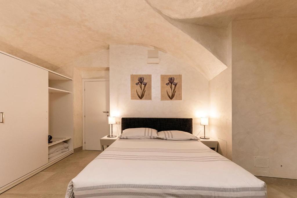Bellagio Bed & Breakfast - Large Double Room