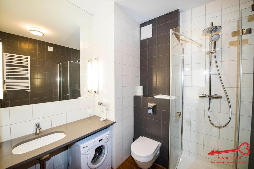 Kúpeľňa v ubytovaní Apartments Nearto Old Town Rakowicka
