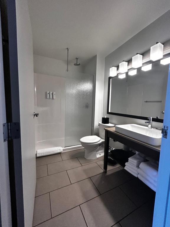 Country Inn & Suites by Radisson, Baxter, MN photo