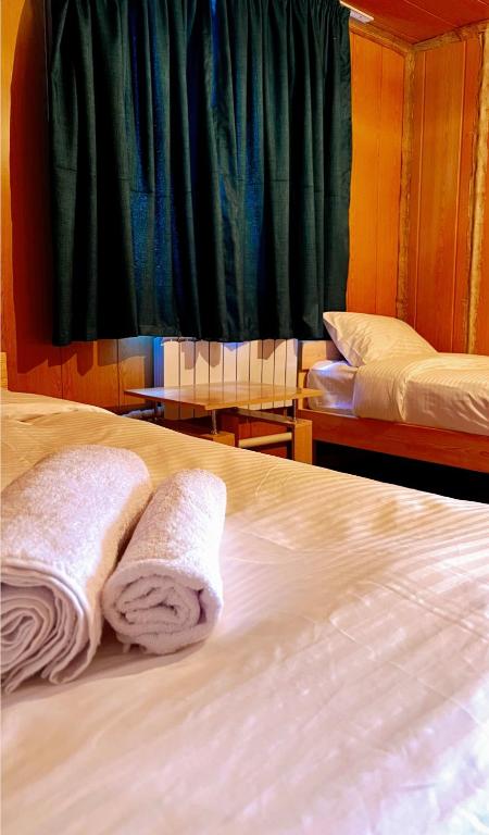 Umai House Karakol - Standard Twin Room