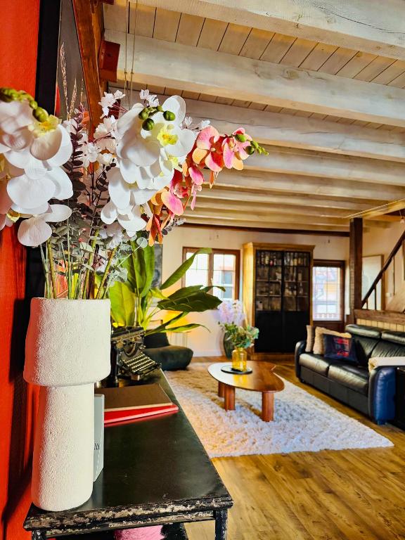 La Maison Rouge Au coeur historique de Riquewihr – photo 15