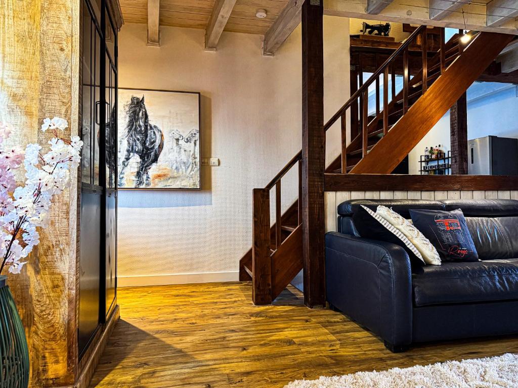 La Maison Rouge Au coeur historique de Riquewihr – photo 17
