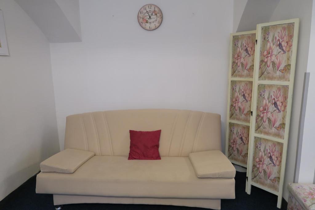 Apartments near Lesser Town - 3