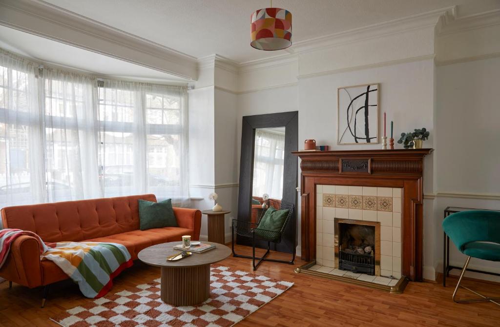 Elegant Home in the Heart of Wimbledon, London (updated prices 2026)