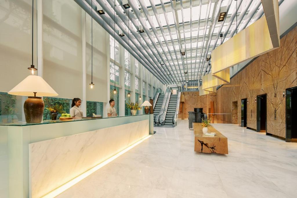لابی و فضای عمومی Oasia Resort Sentosa by Far East Hospitality - تصویر ۵