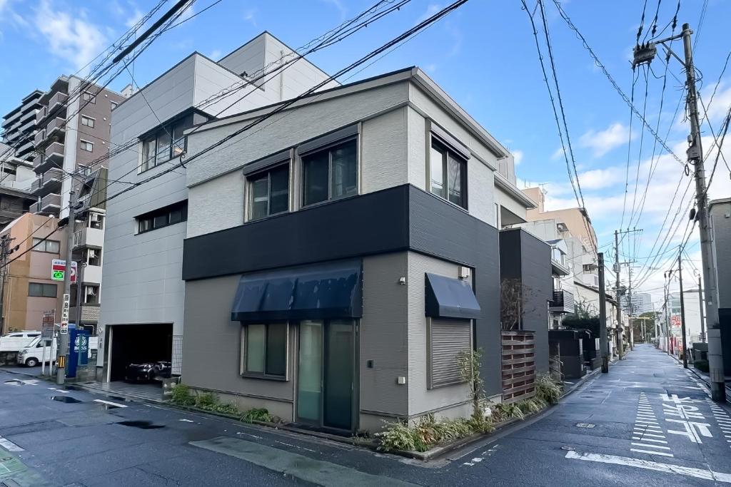 Ohori Parkside Stay