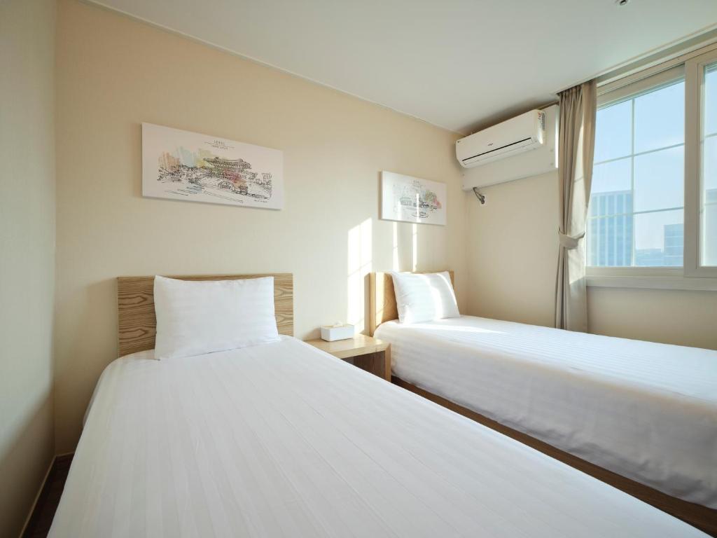 Uljiro Coop Residence Dongdaemun photo