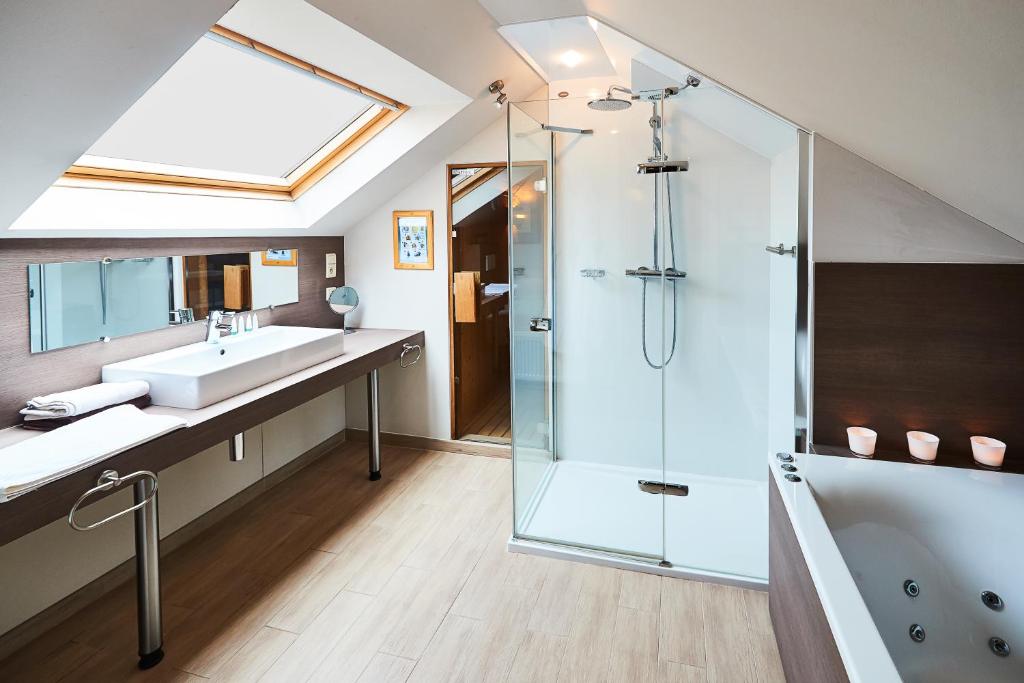 Koupelna v ubytování Wellness B&B De Zevenslaper
