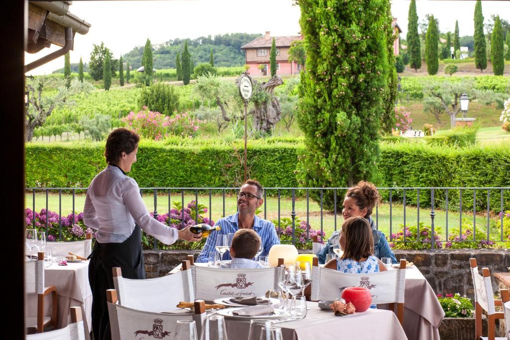 Hosté ubytování La Tavernetta Al Castello