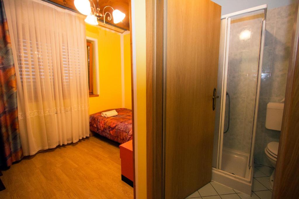 Koupelna v ubytování Tourist Farm Gregorič