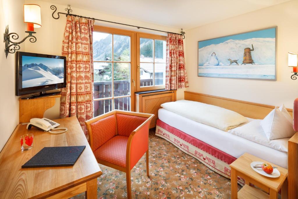 Hotel Lech & Residenz Chesa Rosa - 1