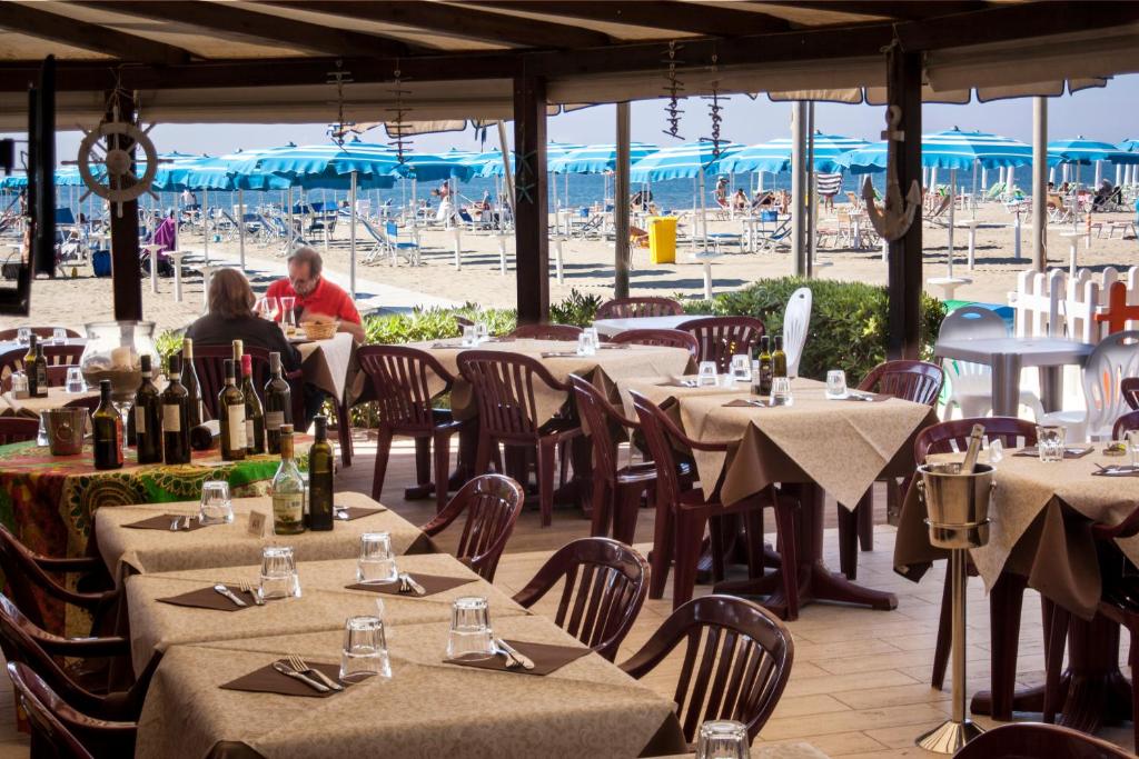 Restaurace v ubytování Hotel Pineta Mare