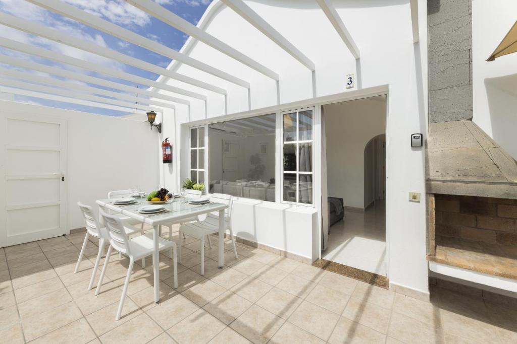 CASA LA GERIA - 3 by Escape Home