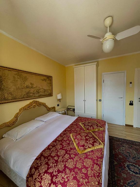 Hotel San Marino - Error