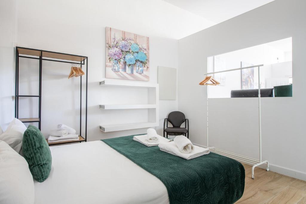 Home2Book Seville Urban Retreat