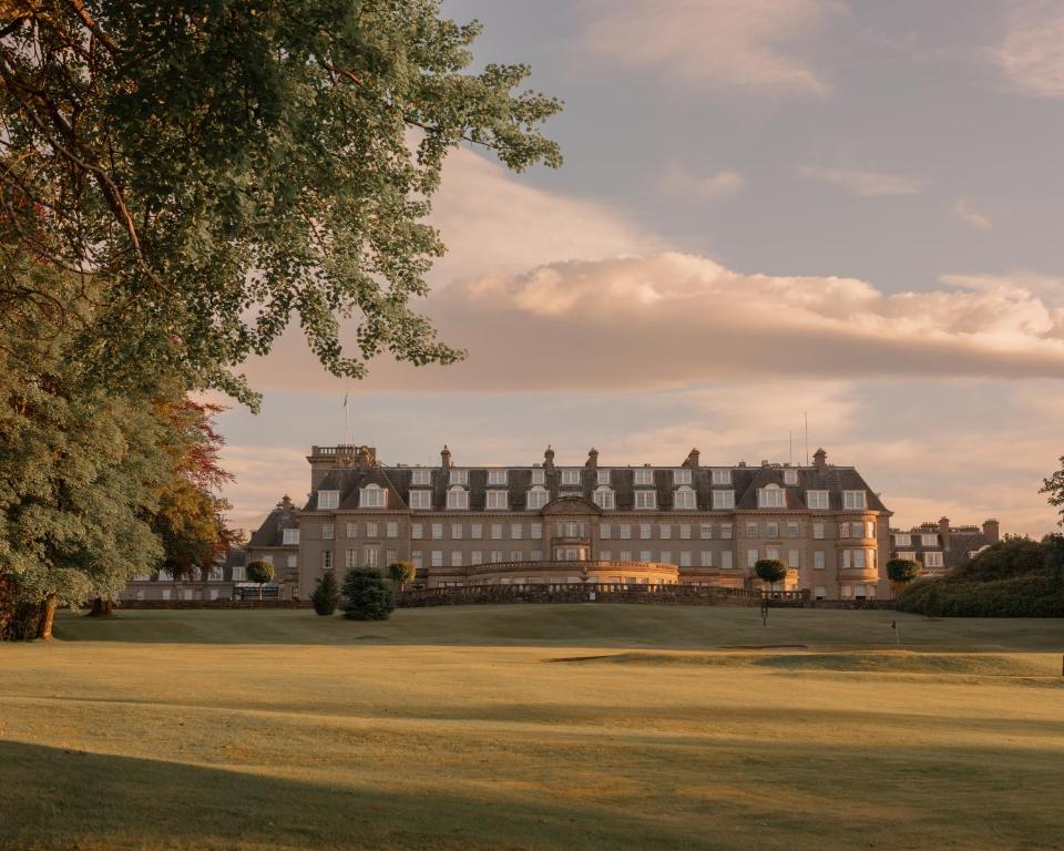 The Gleneagles Hotel - Housity