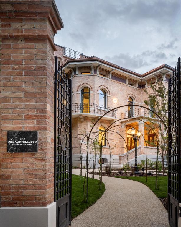 The Castelletto - Boutique Hotel