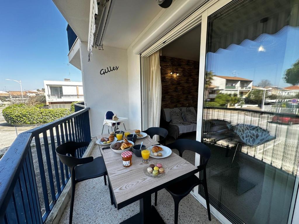 P2 avec terrasse proche de la mer
