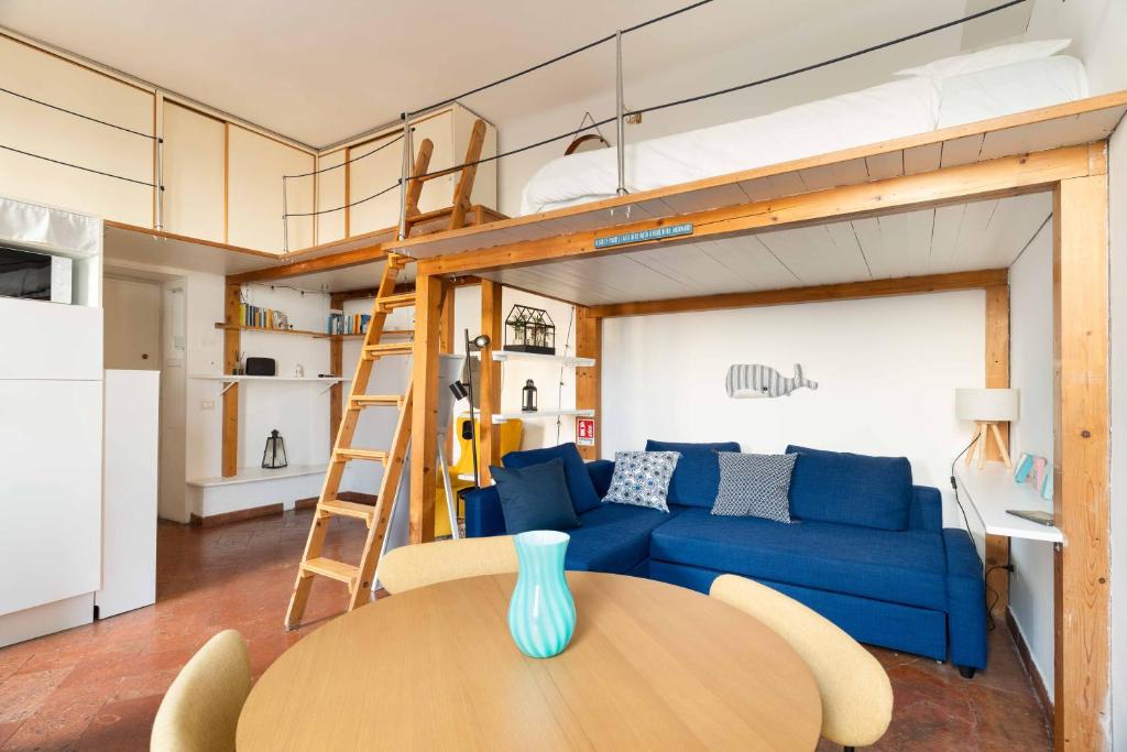 Navigli Bocconi - Moderno e accogliente loft su due livelli