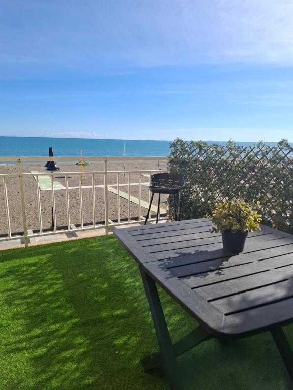 Apartamento en Primera Línea de Playa de La Carihuela