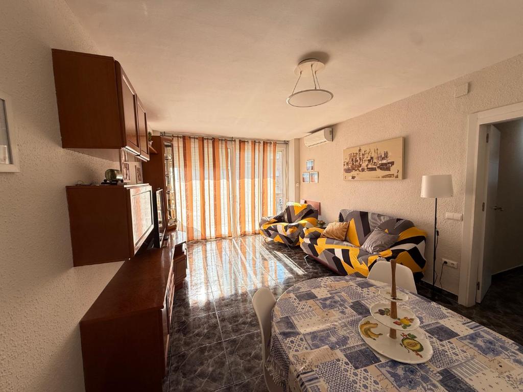 Apartamento 1 línea de playa + Parking! Salou