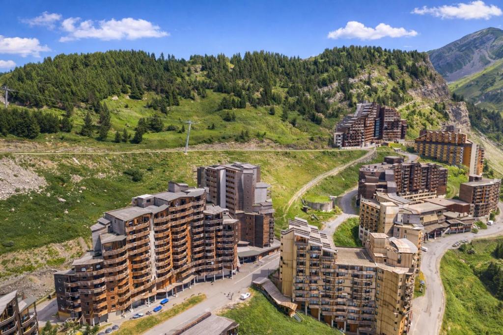 an aerial view of a city with tall buildings at Résidence Pierre & Vacances Electra in Avoriaz