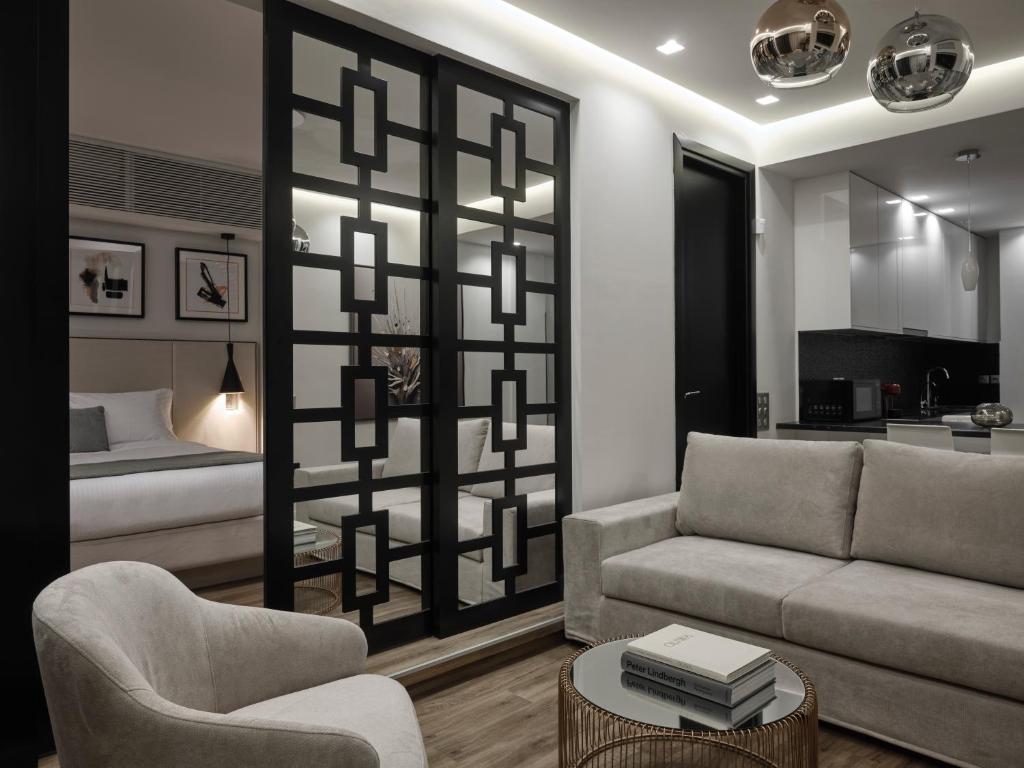 Stylish Elite 2bd apt in Kolonaki