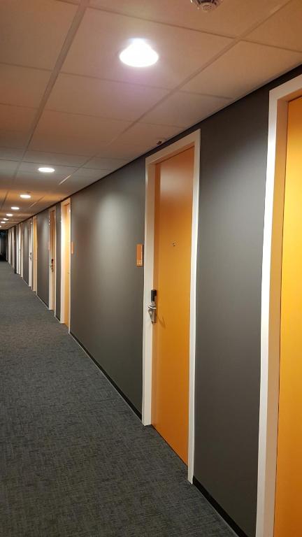 easyHotel Amsterdam Arena Boulevard - Resim 29