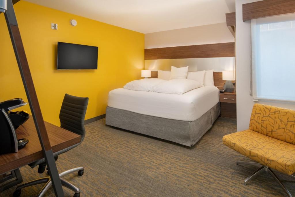 Staypineapple, Hotel Z, Gaslamp San Diego - 