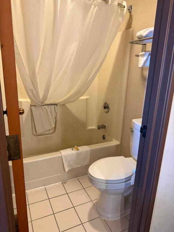 Dodgeville inn & suites - Suite