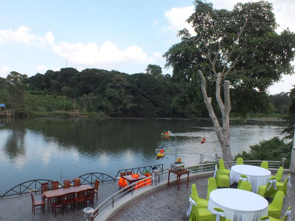 Princess River Kwai Hotel - 9