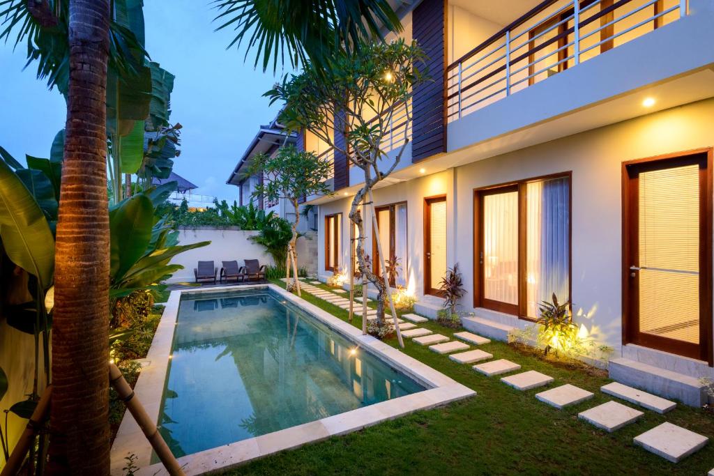 Echo Beach Villa and Apartment - İki Yatak Odalı Aile Dairesi - Ortak Havuzlu