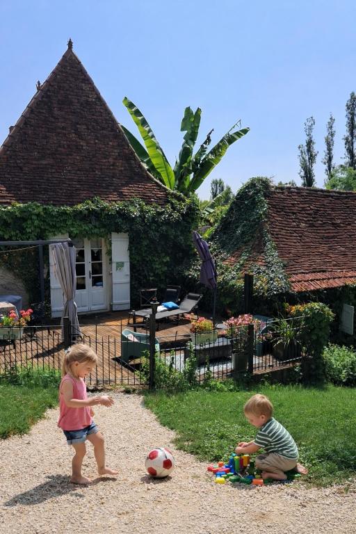 Domaine le Manoir, gîtes de charme et de caractère avec piscines privatisées et spa nordique - Casa De Dos Dormitorios