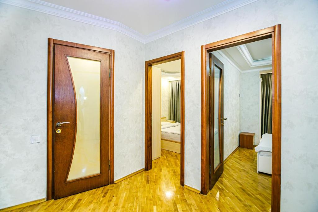 Apartment COLO در باکو