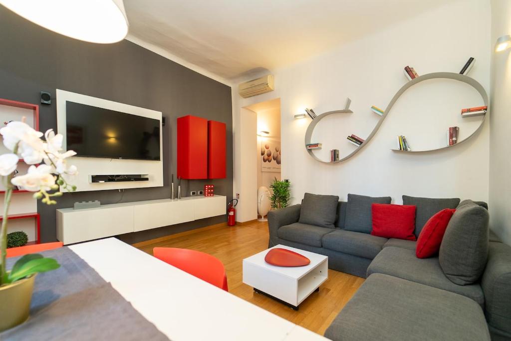 Three-room apartment in the heart of Milan