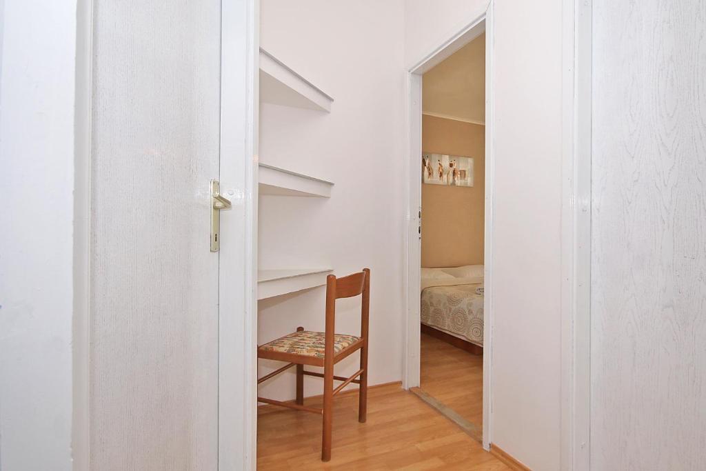 Posteľ alebo postele v izbe v ubytovaní Brela Beach house